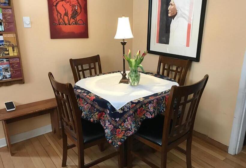 Holiday Lodge Bed And Breakfast