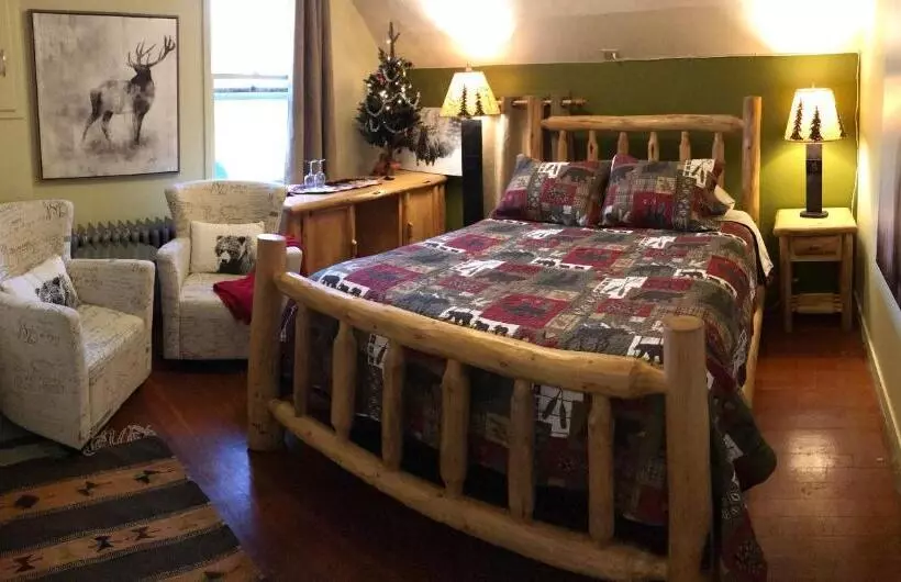 Holiday Lodge Bed And Breakfast