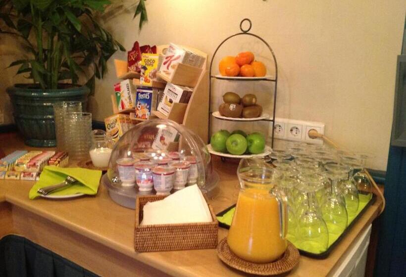 בית מלון כפרי De Drie Linden