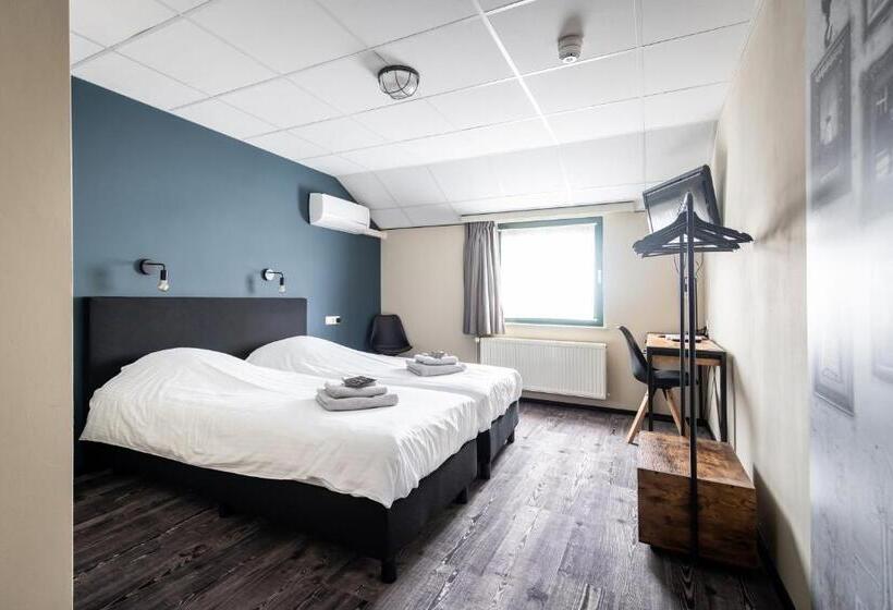 בית מלון כפרי De Drie Linden