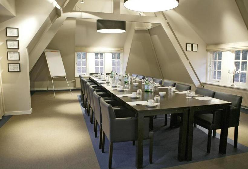 ホテル De Swarte Ruijter