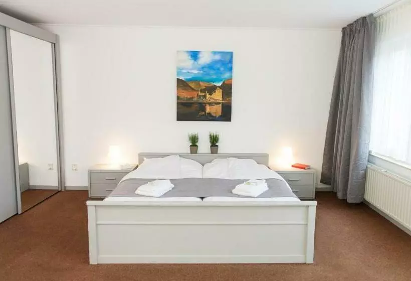 Hotelli Gasterij Berg En Dal