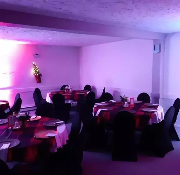 ホテル Hôtel Aux Vieux Bardeaux