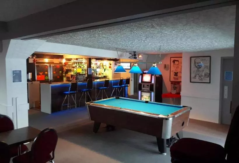 ホテル Hôtel Aux Vieux Bardeaux