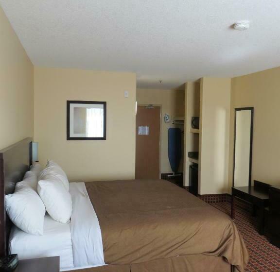 בית מלון כפרי Poplar Tree Inn