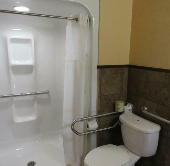 בית מלון כפרי Poplar Tree Inn