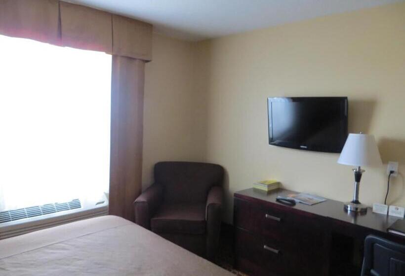 בית מלון כפרי Poplar Tree Inn