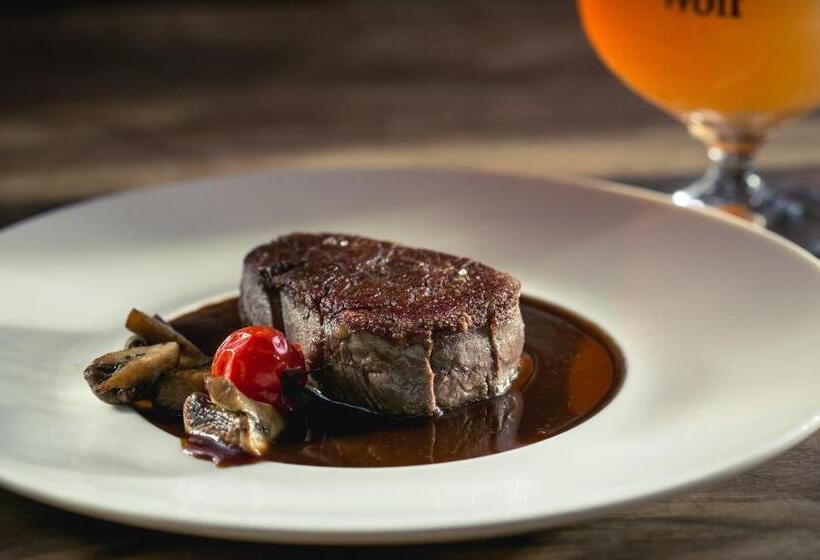 ホテル Restaurant De Wolfsberg