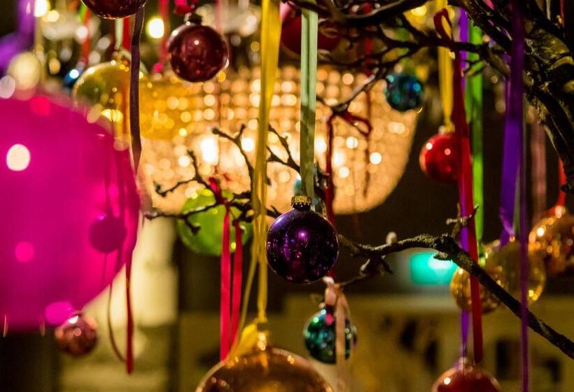 ホテル Restaurant De Wolfsberg