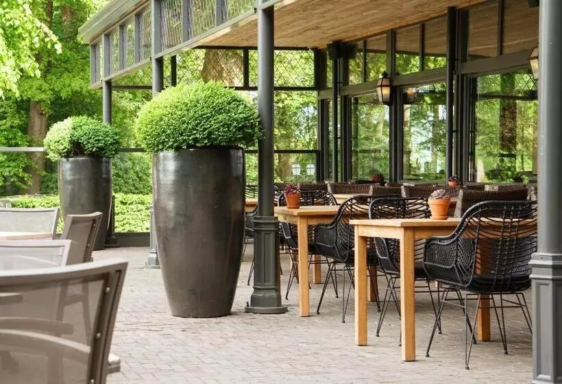 Hotelli Restaurant De Wolfsberg