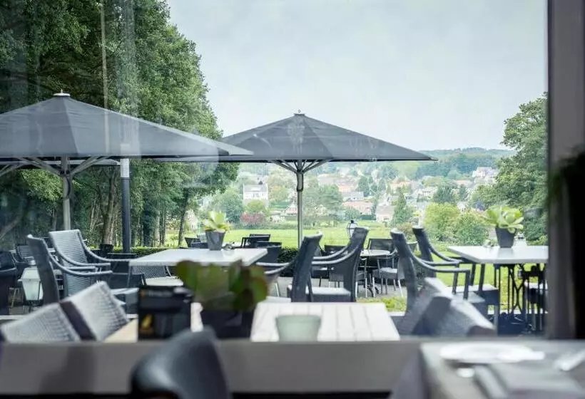 Hotelli Restaurant De Wolfsberg