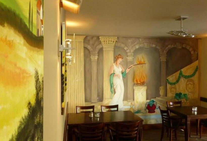 ホテル Restaurant Hestia