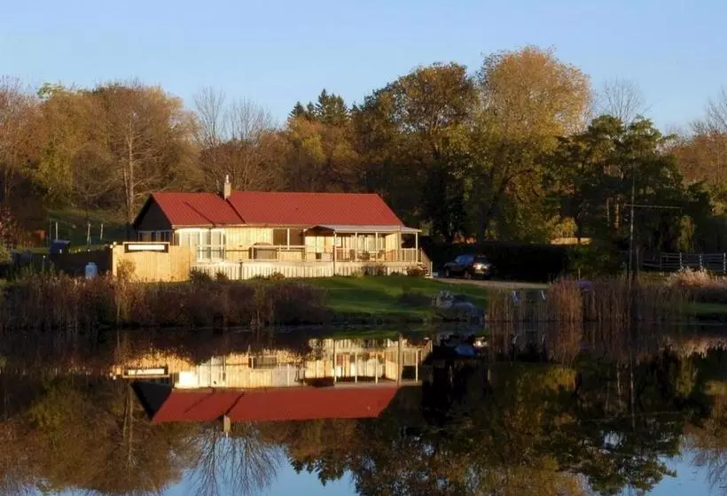 Aamiaismajoitus (B&B) Liftlock Guest House