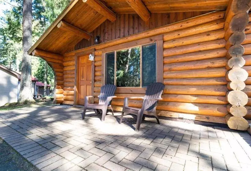 Riverbend Cottages & Rv Resort