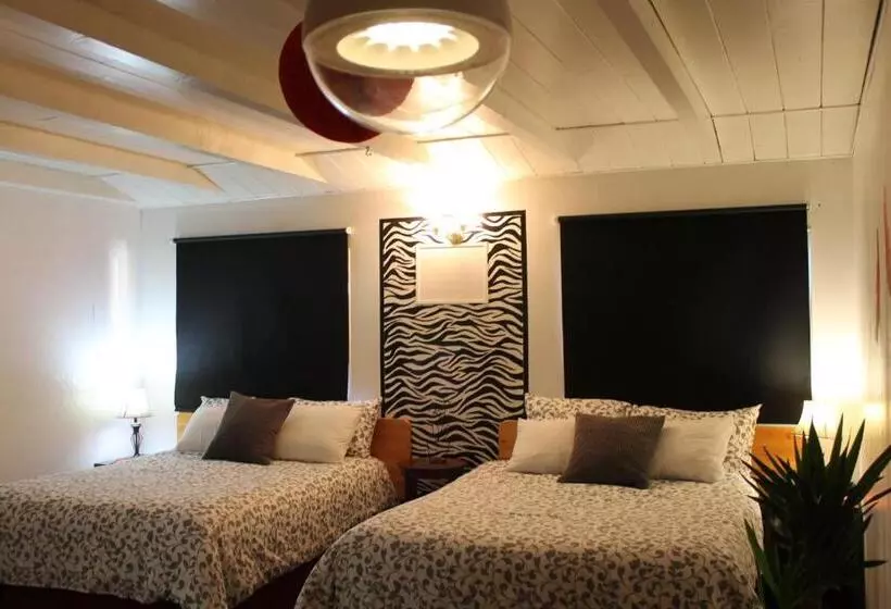 Sage Hills Motel