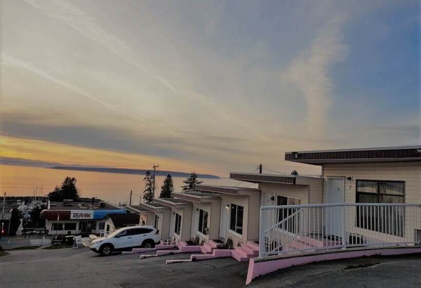 Westview Centre Motel Ltd