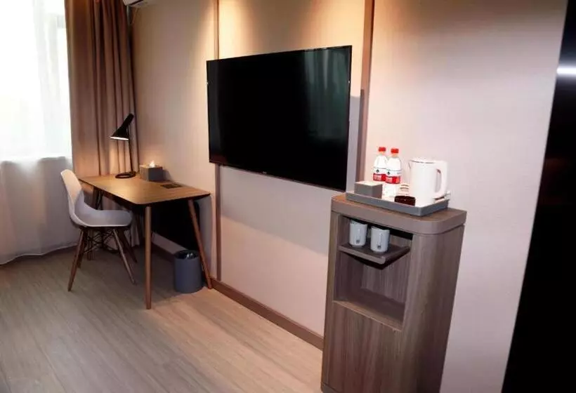 Hanting Hotel Qingdao Huangdao Wangtai Town