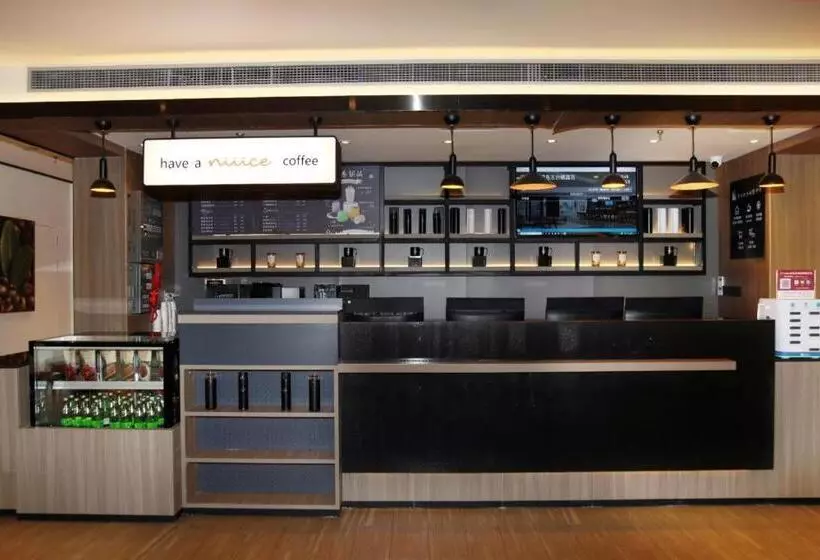 Hanting Hotel Qingdao Huangdao Wangtai Town