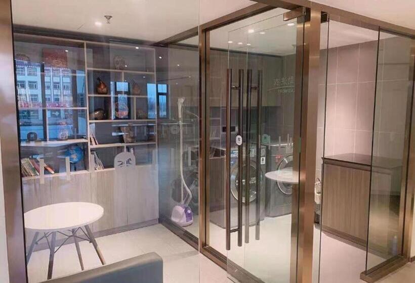 Hanting Hotel Qingdao Huangdao Wangtai Town