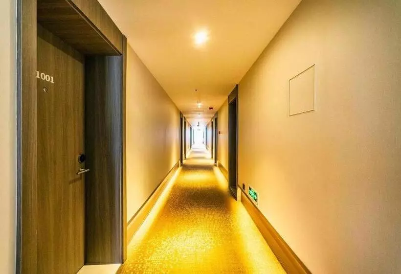 Hanting Hotel Qingdao Xianggang Zhong Road Aofan Center