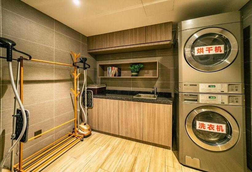 Hanting Hotel Qingdao Xianggang Zhong Road Aofan Center