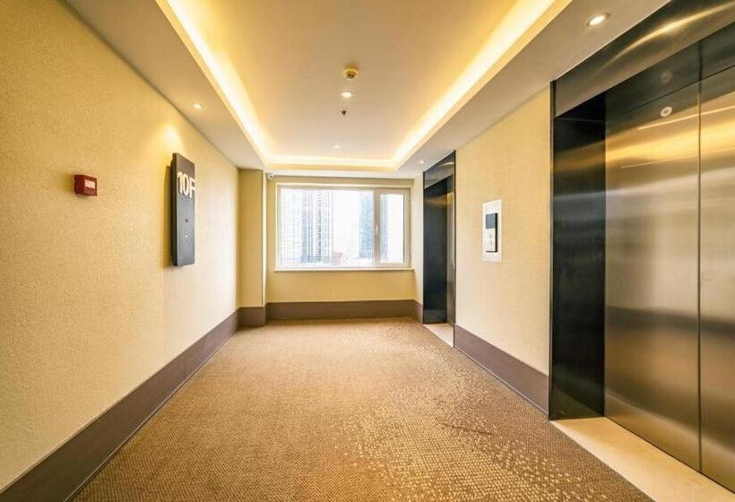 Hanting Hotel Qingdao Xianggang Zhong Road Aofan Center