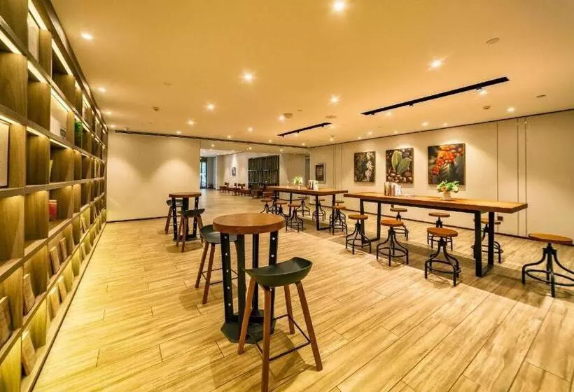 Hanting Hotel Qingdao Xianggang Zhong Road Aofan Center