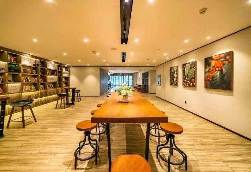 Hanting Hotel Qingdao Xianggang Zhong Road Aofan Center