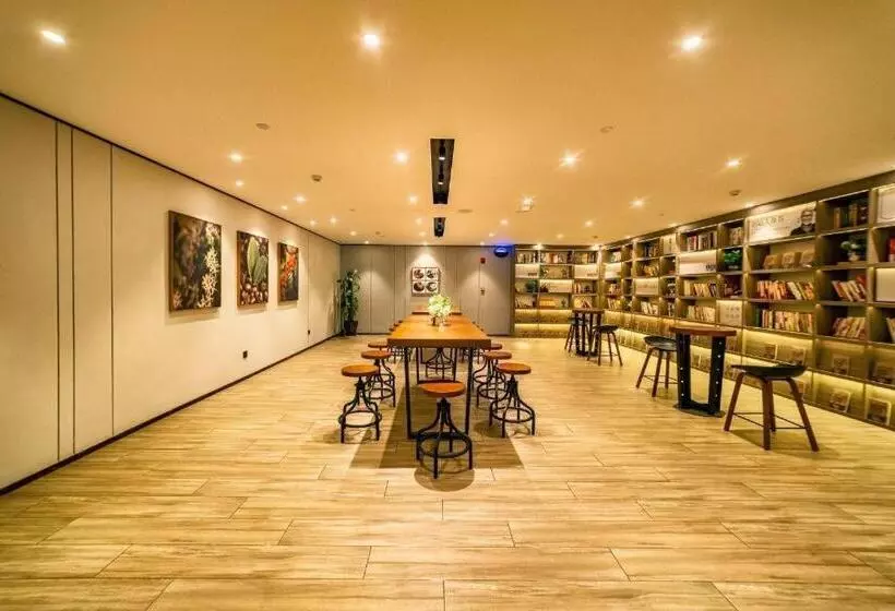 Hanting Hotel Qingdao Xianggang Zhong Road Aofan Center