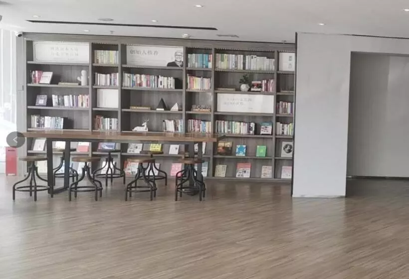 Hanting Hotel Tieling Changtu Railway Station