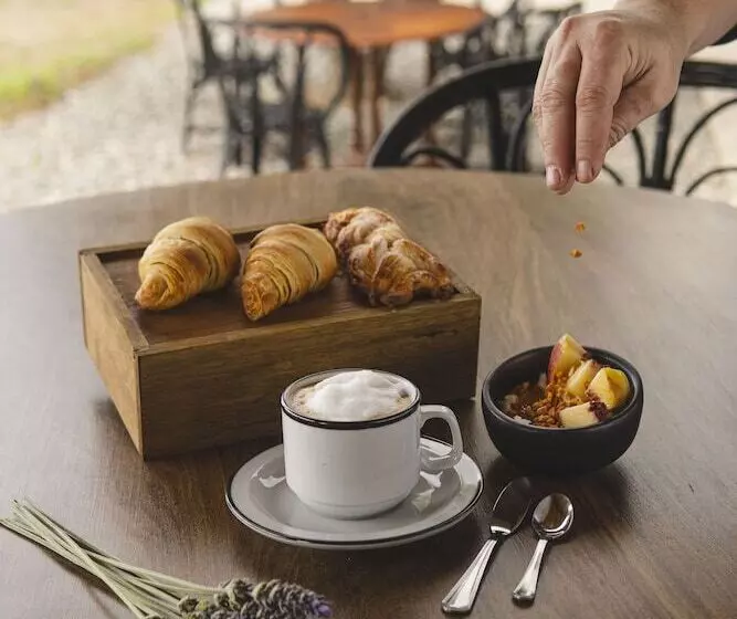 ホテル El Porvenir Wine Lodge