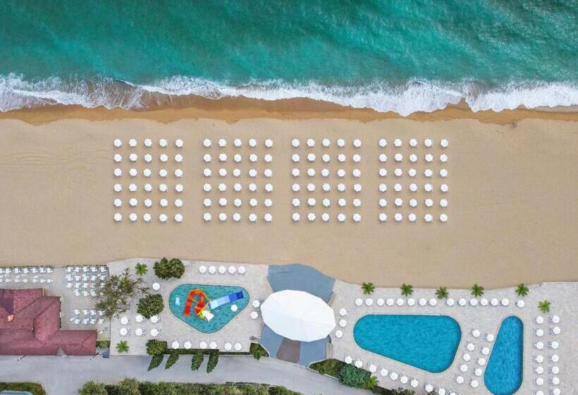 ホテル Grifid Noa Premium Ultra All Inclusive