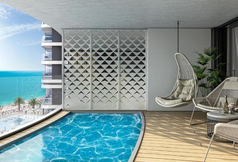 ホテル Grifid Noa Premium Ultra All Inclusive