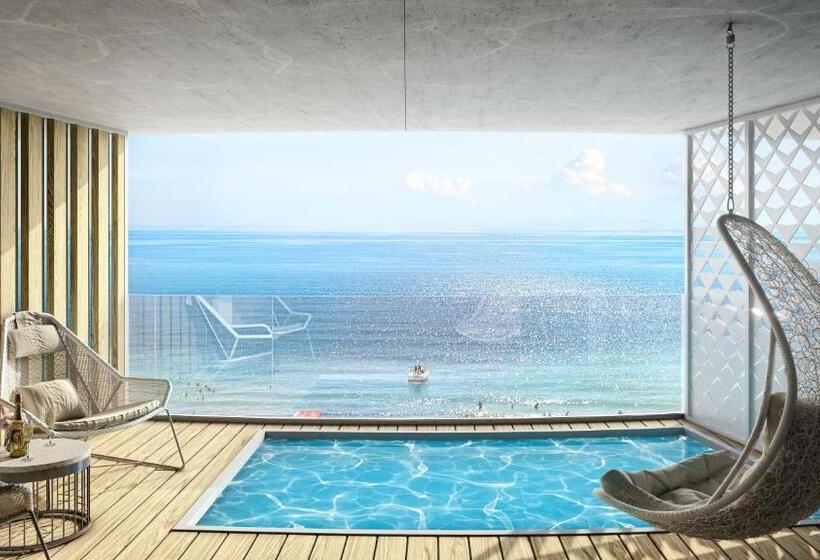 ホテル Grifid Noa Premium Ultra All Inclusive