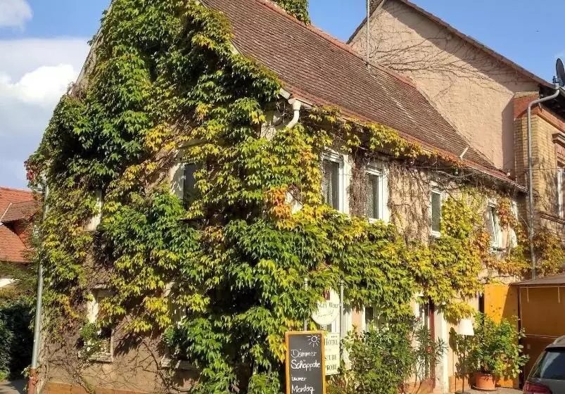 Aamiaismajoitus (B&B) Weingut Weinstube Weinhotel Wolf