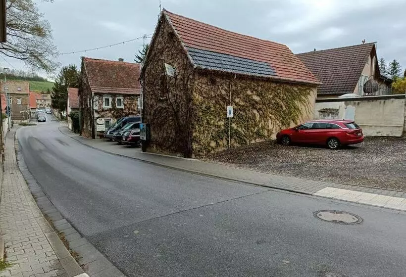 Aamiaismajoitus (B&B) Weingut Weinstube Weinhotel Wolf