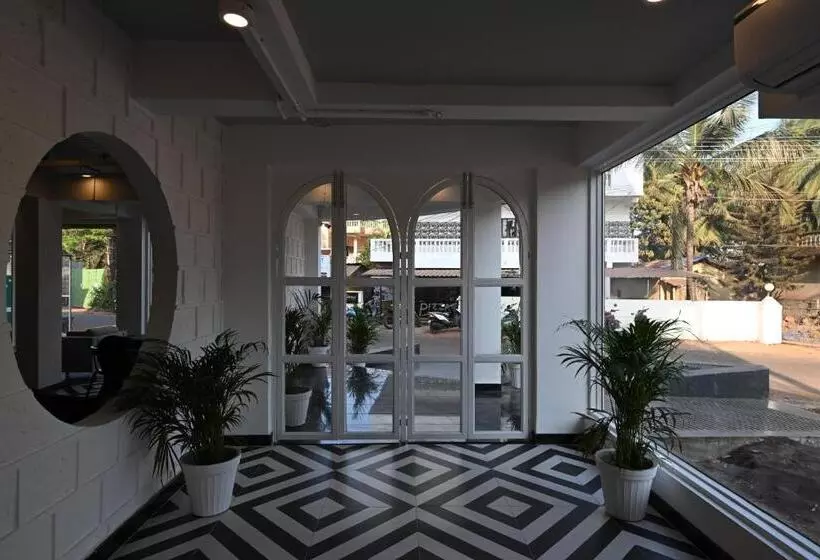 Bedzzz Xclusiv Morjim, Goa By Leisure Hotels