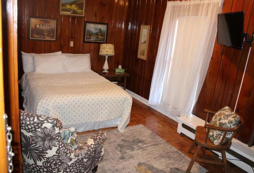 Historical Hotel   House Of Ludington