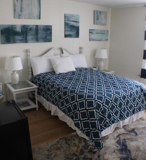 Historical Hotel   House Of Ludington