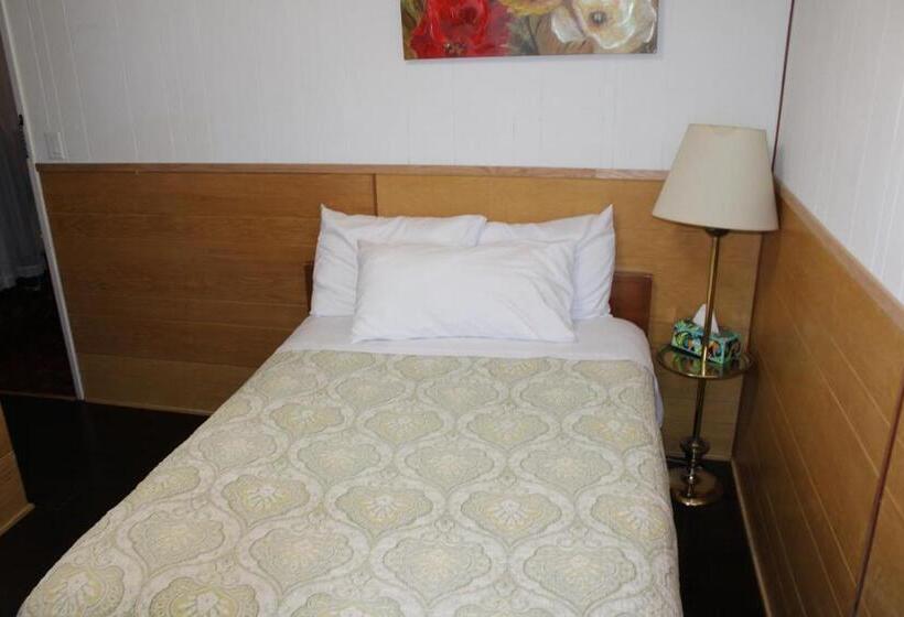 Historical Hotel   House Of Ludington