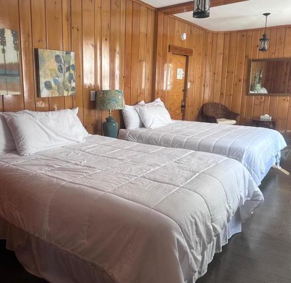 Historical Hotel   House Of Ludington