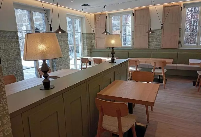 Hotelli Altes Bräuhaus