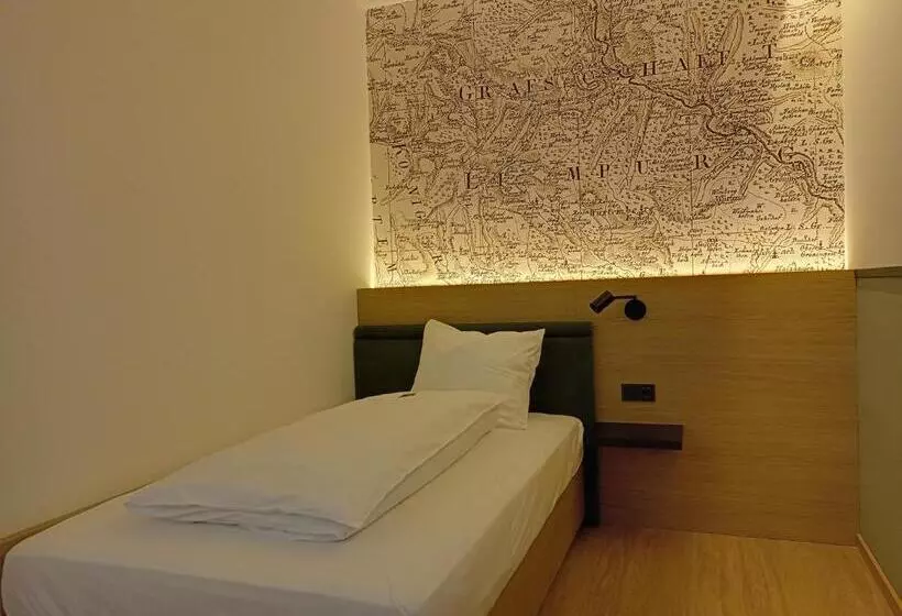 Hotelli Altes Bräuhaus