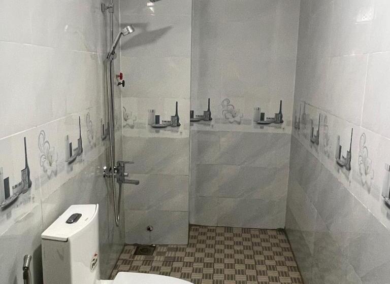 Hotel Hương Thiên Phú