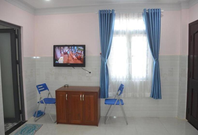 Hotel Hương Thiên Phú