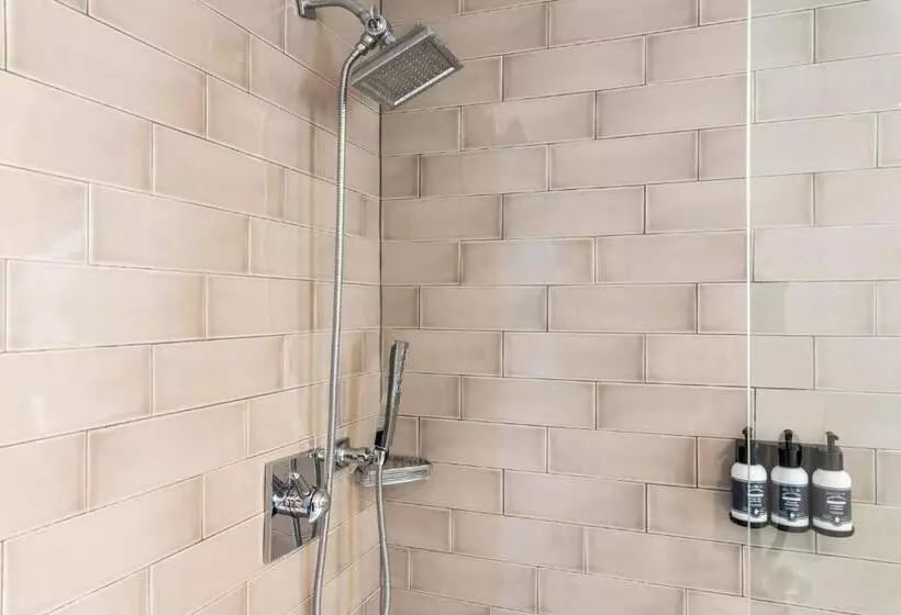 هتل Luxuri Suites 309 In Miami Beach