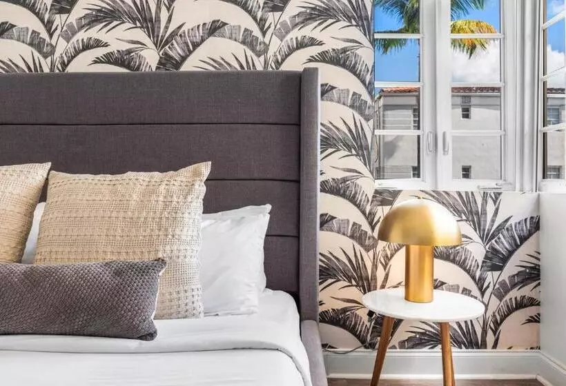 هتل Luxuri Suites 309 In Miami Beach