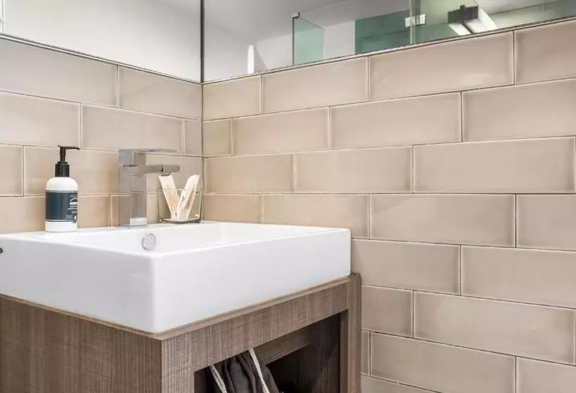 هتل Luxuri Suites 309 In Miami Beach