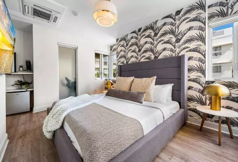 هتل Luxuri Suites 309 In Miami Beach