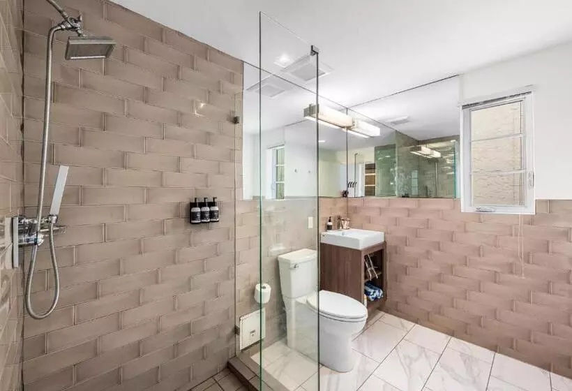 هتل Luxuri Suites 309 In Miami Beach